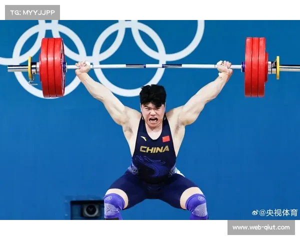 刘焕华全国赛102公斤级斩获三金 挺举233公斤冲击世界纪录未果
